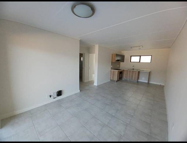 2 BEDROOM PROPERTY TO RENT IN GREENBAY ECO ESTATE